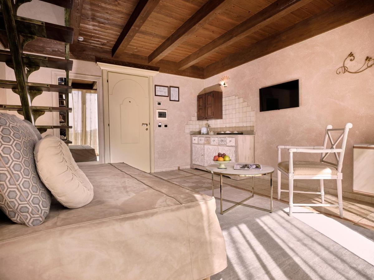 Tenuta Montemagno Relais & Wines Экстерьер фото
