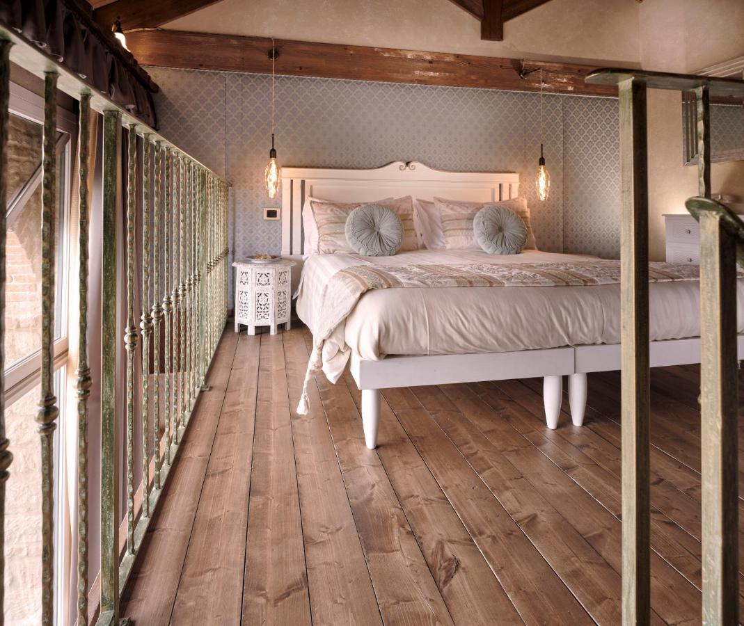 Tenuta Montemagno Relais & Wines Экстерьер фото