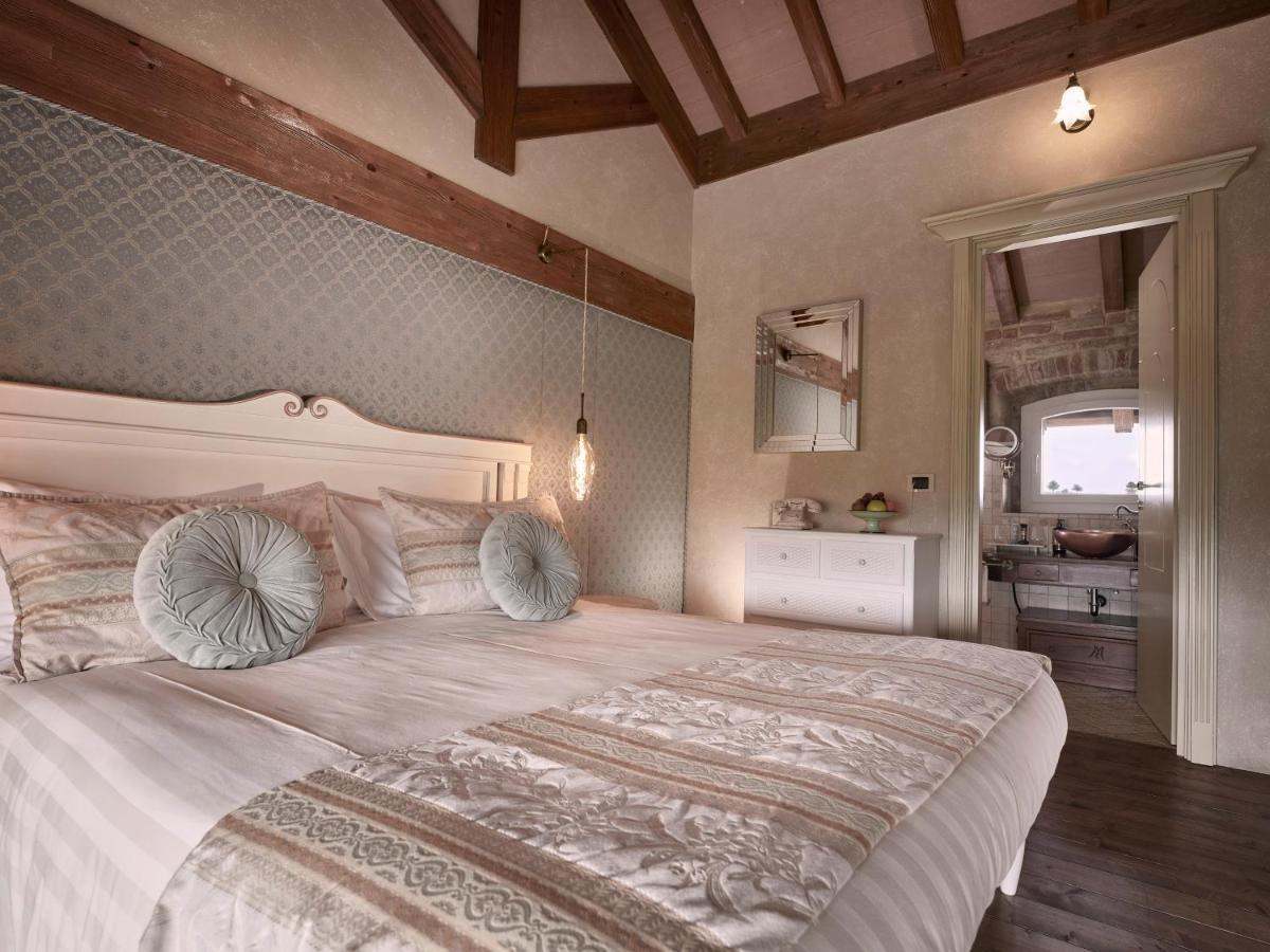 Tenuta Montemagno Relais & Wines Экстерьер фото