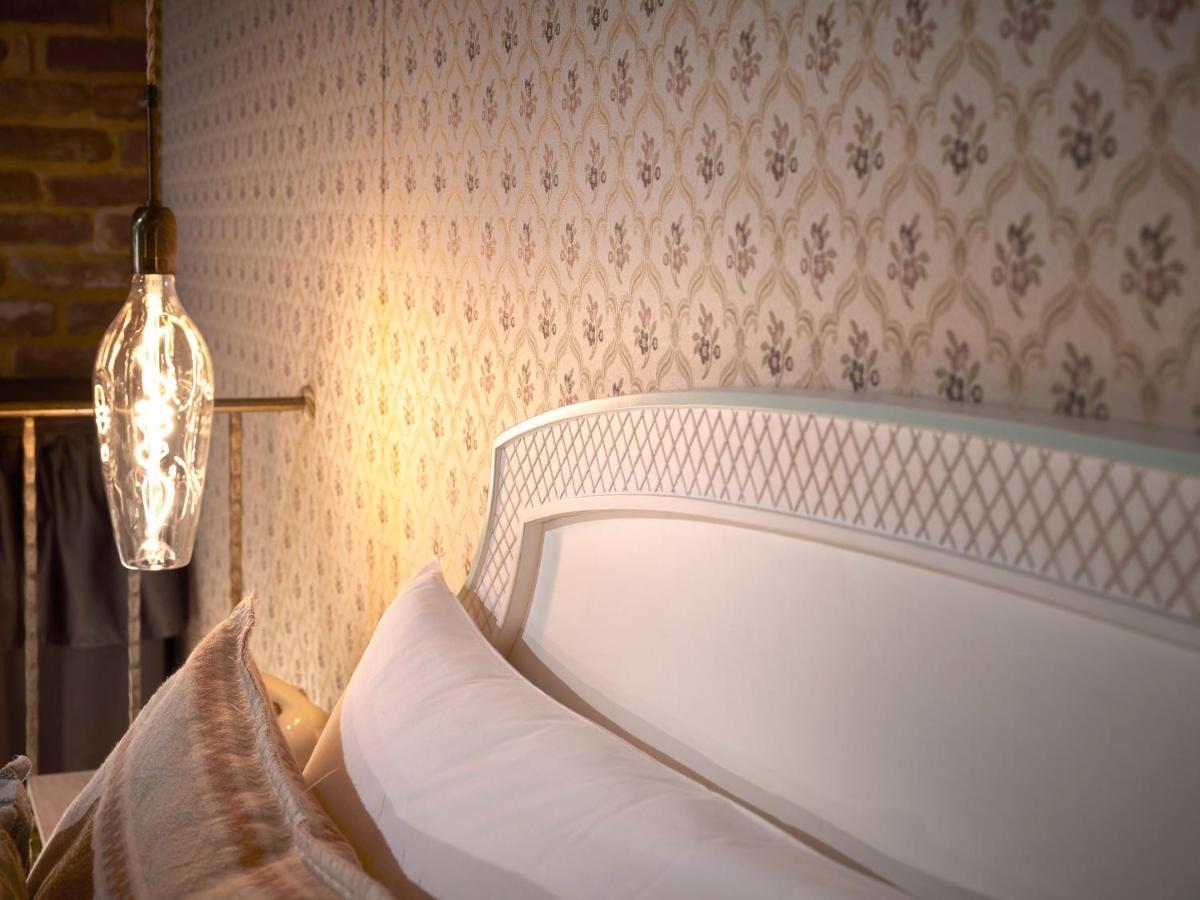 Tenuta Montemagno Relais & Wines Экстерьер фото