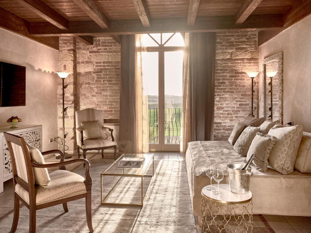 Tenuta Montemagno Relais & Wines Экстерьер фото