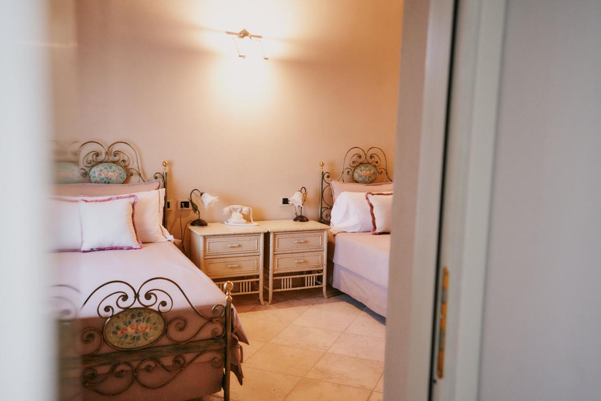 Tenuta Montemagno Relais & Wines Экстерьер фото