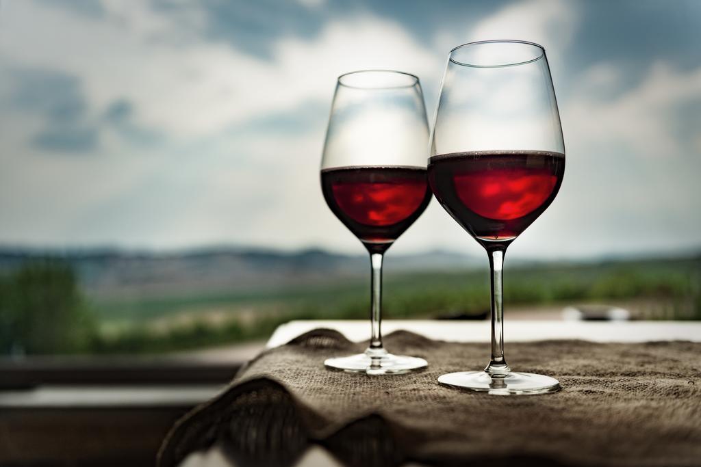 Tenuta Montemagno Relais & Wines Экстерьер фото